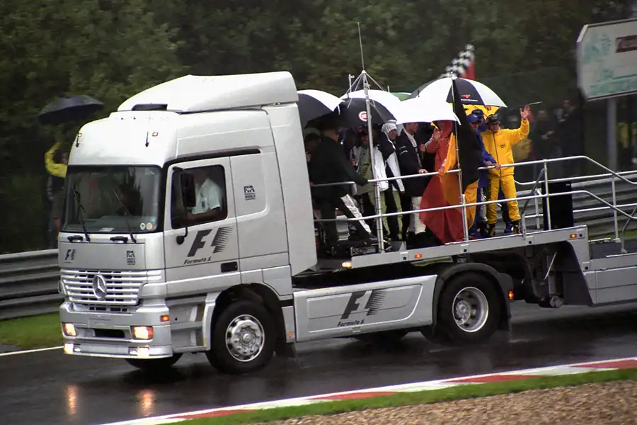 052 | 2000 | Spa-Francorchamps | Circuit De Spa-Francorchamps | Drivers Parade | © carsten riede fotografie