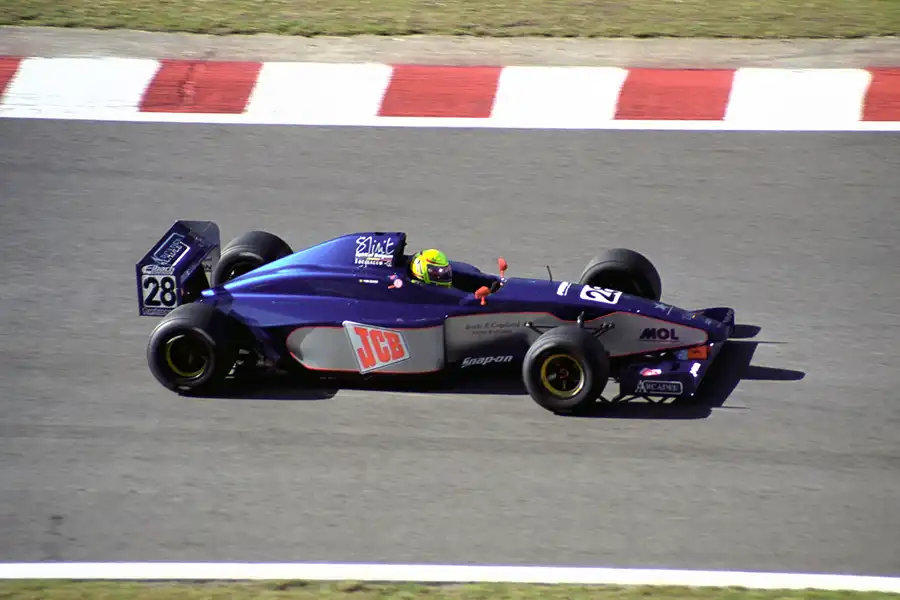 037 | 2000 | Spa-Francorchamps | Lola-Zytek B99/50 | Yves Olivier | © carsten riede fotografie