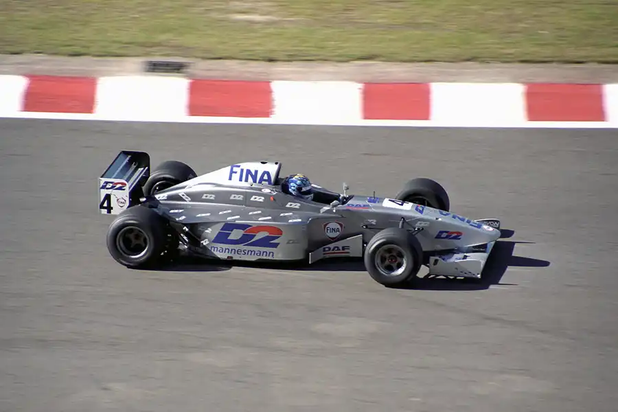 040 | 2000 | Spa-Francorchamps | Lola-Zytek B99/50 | David Saelens | © carsten riede fotografie