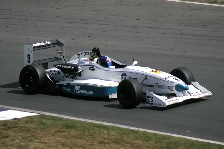 026 | 2001 | Motopark Oschersleben | Deutsche Formel 3 Meisterschaft | © carsten riede fotografie