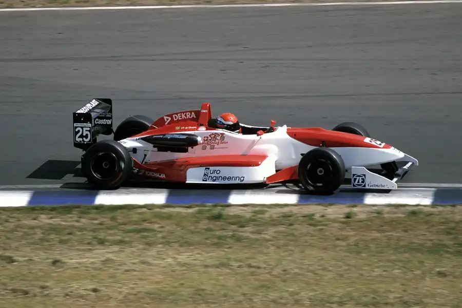 038 | 2001 | Motopark Oschersleben | Deutsche Formel 3 Meisterschaft | © carsten riede fotografie