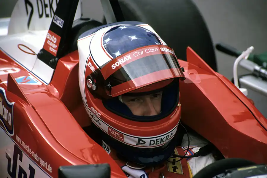 059 | 2001 | Motopark Oschersleben | Deutsche Formel 3 Meisterschaft | © carsten riede fotografie