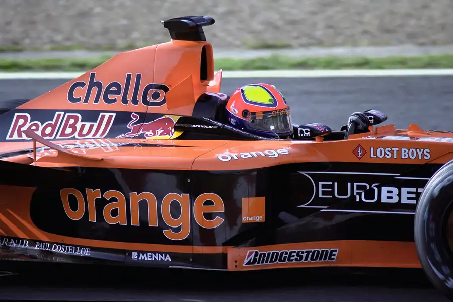 003 | 2001 | Spa-Francorchamps | Arrows-Asiatech A22 | Enrique Bernoldi | © carsten riede fotografie