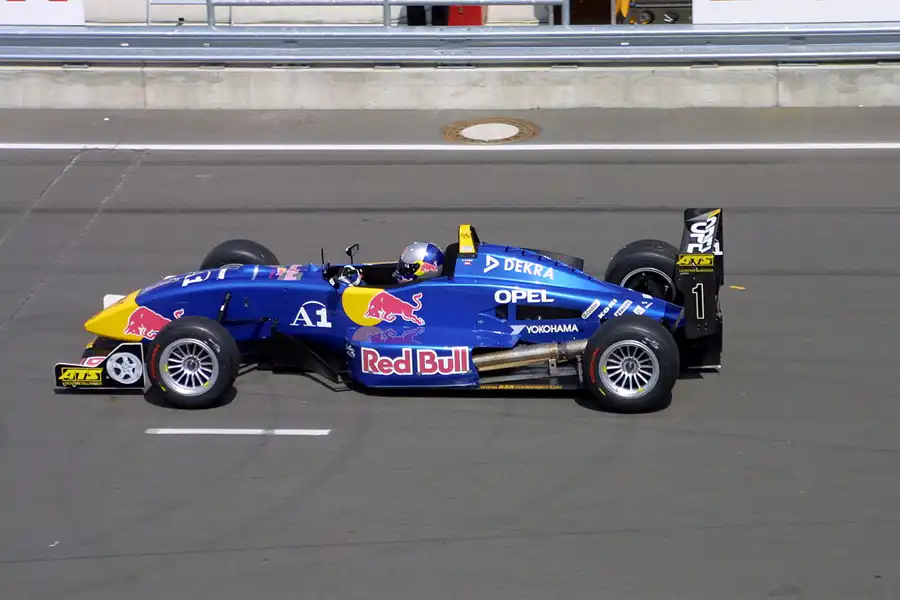 042 | 2002 | Eurospeedway | Deutsche Formel 3 | © carsten riede fotografie