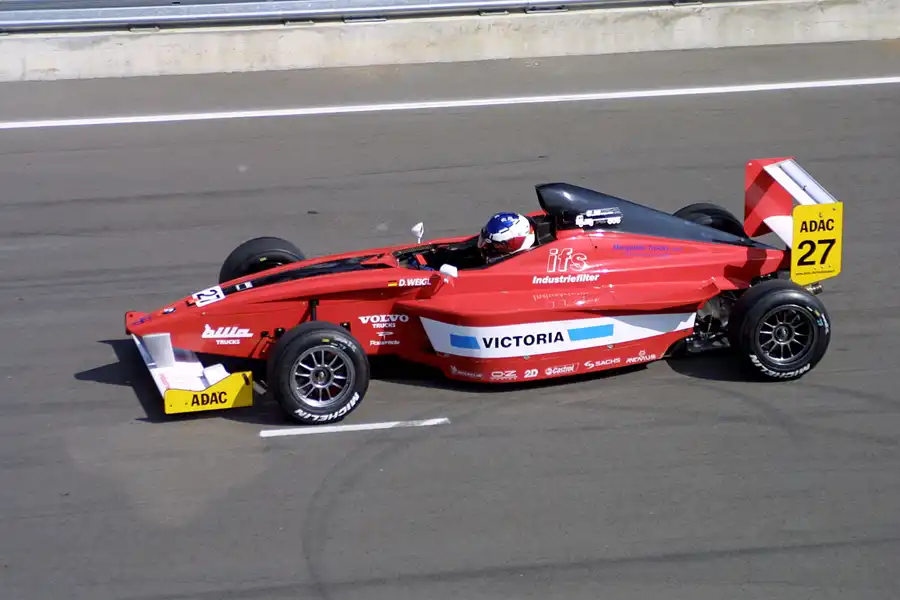 055 | 2002 | Eurospeedway | Formel BMW ADAC | Dominik Weigl | © carsten riede fotografie