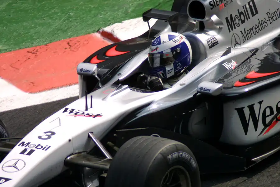 035 | 2002 | Spa-Francorchamps | McLaren-Mercedes Benz MP4-17 | David Coulthard | © carsten riede fotografie