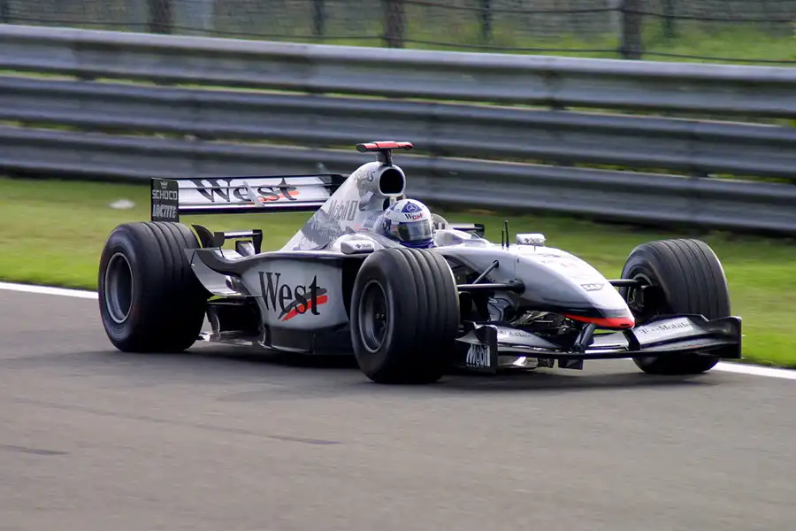 037 | 2002 | Spa-Francorchamps | McLaren-Mercedes Benz MP4-17 | David Coulthard | © carsten riede fotografie