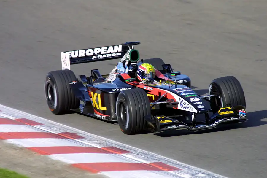 051 | 2002 | Spa-Francorchamps | Minardi-Asiatech PS02 | Mark Webber | © carsten riede fotografie