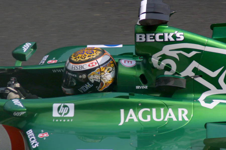 024 | 2002 | Spa-Francorchamps | Jaguar-Cosworth R3B | Eddie Irvine | © carsten riede fotografie