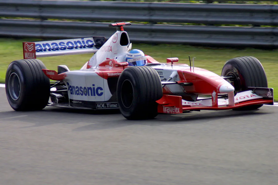 077 | 2002 | Spa-Francorchamps | Toyota TF102 | Mika Salo | © carsten riede fotografie
