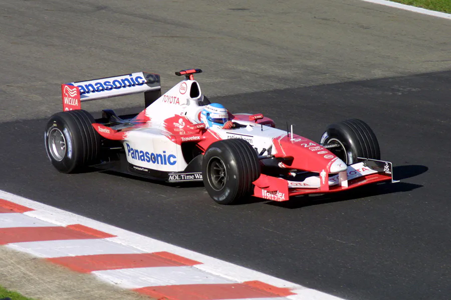 079 | 2002 | Spa-Francorchamps | Toyota TF102 | Mika Salo | © carsten riede fotografie