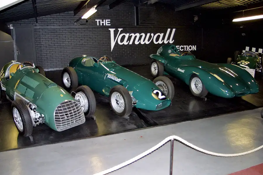 033 | 2003 | Donington | Grand Prix Collection | © carsten riede fotografie