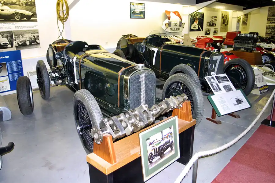 038 | 2003 | Donington | Grand Prix Collection | © carsten riede fotografie