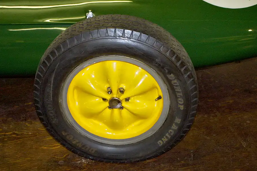 254 | 2003 | Donington | Grand Prix Collection | Lotus-Climax 21 (1961-1963) | © carsten riede fotografie
