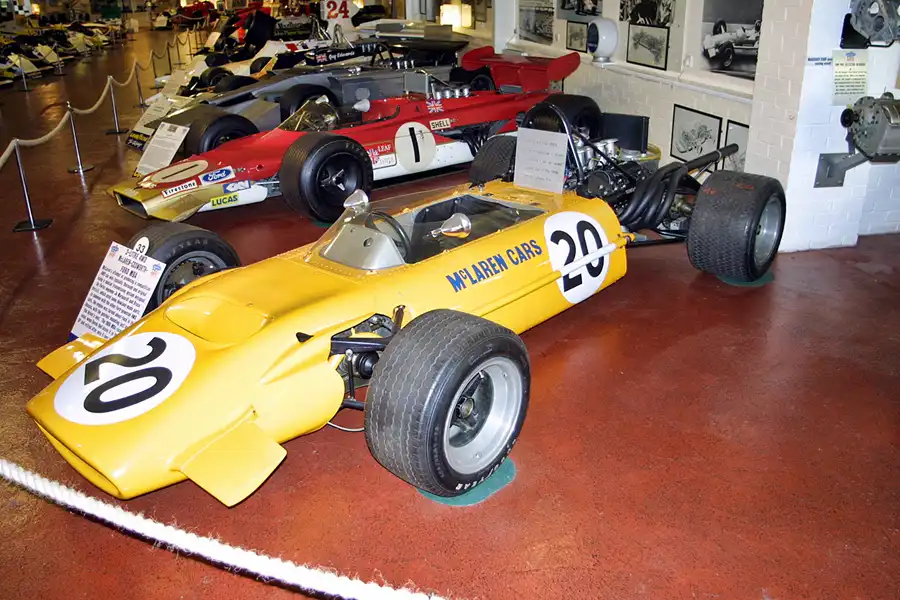 304 | 2003 | Donington | Grand Prix Collection | McLaren-Ford Cosworth M9A (1969) | © carsten riede fotografie