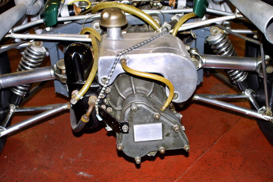 094 | 2003 | Donington | Grand Prix Collection | Brabham-Repco BT20 (1966-1969) | © carsten riede fotografie