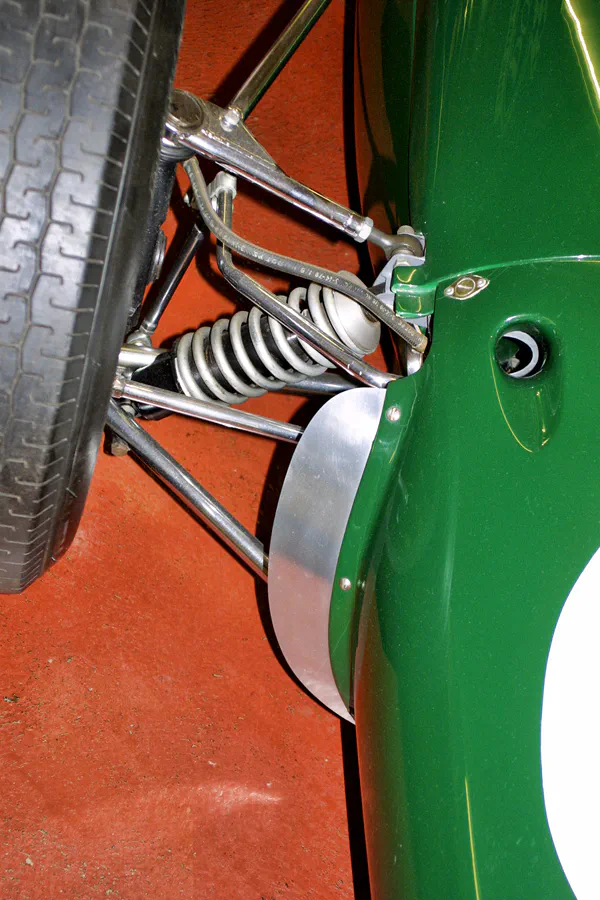 109 | 2003 | Donington | Grand Prix Collection | Brabham-Repco BT24-2 (1967-1969) | © carsten riede fotografie