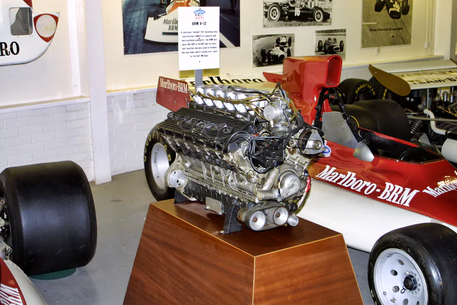 111 | 2003 | Donington | Grand Prix Collection | BRM 142/60 V12 Motor (1969-1975) | © carsten riede fotografie