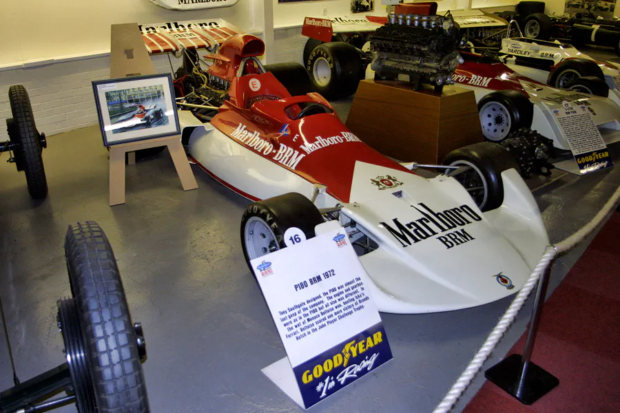 118 | 2003 | Donington | Grand Prix Collection | BRM P180 (1972) | © carsten riede fotografie