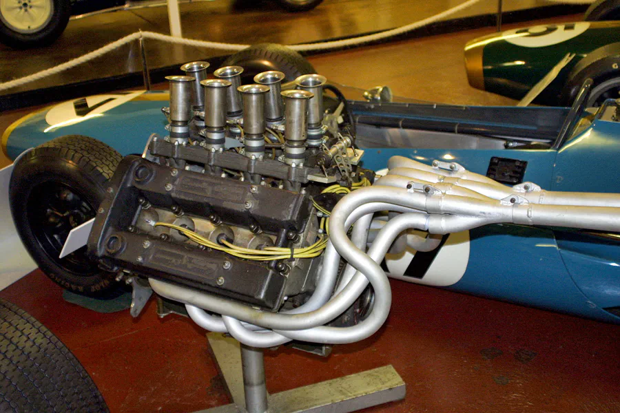 142 | 2003 | Donington | Grand Prix Collection | Climax FWMV V8 Motor (1966-1967) | © carsten riede fotografie