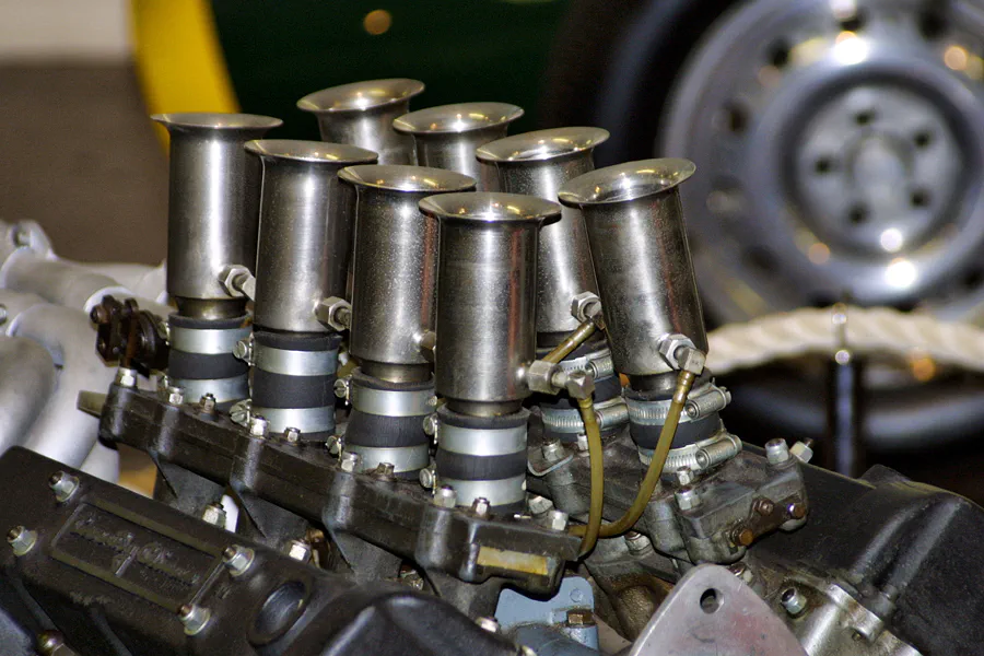 143 | 2003 | Donington | Grand Prix Collection | Climax FWMV V8 Motor (1966-1967) | © carsten riede fotografie