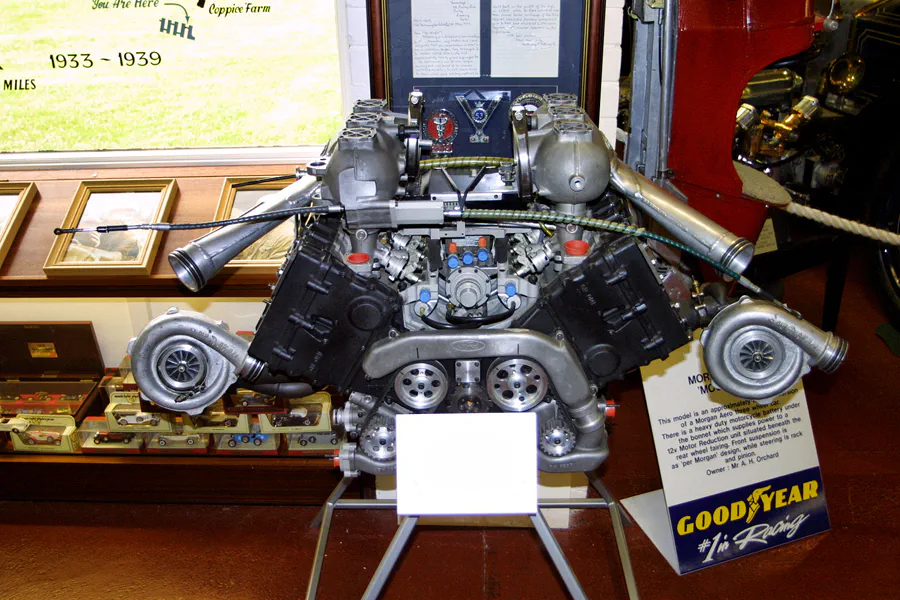 205 | 2003 | Donington | Grand Prix Collection | Ford Cosworth TEC V6t Motor (1986) | © carsten riede fotografie