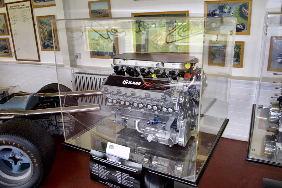 212 | 2003 | Donington | Grand Prix Collection | Ilmor 2175A V10 Motor (1992-1994) | © carsten riede fotografie