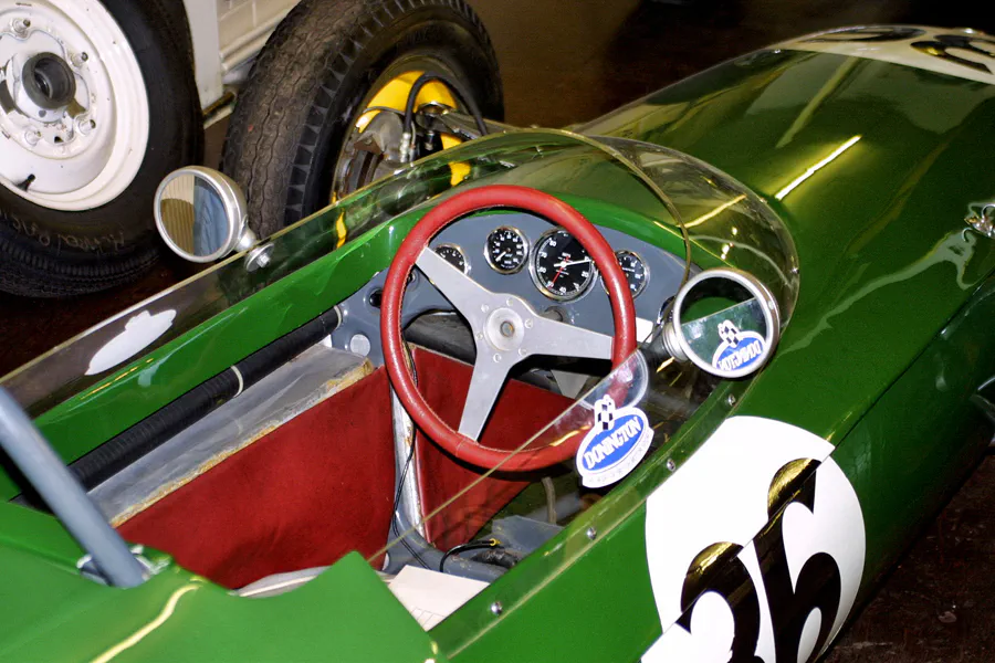 255 | 2003 | Donington | Grand Prix Collection | Lotus-Climax 21 (1961-1963) | © carsten riede fotografie