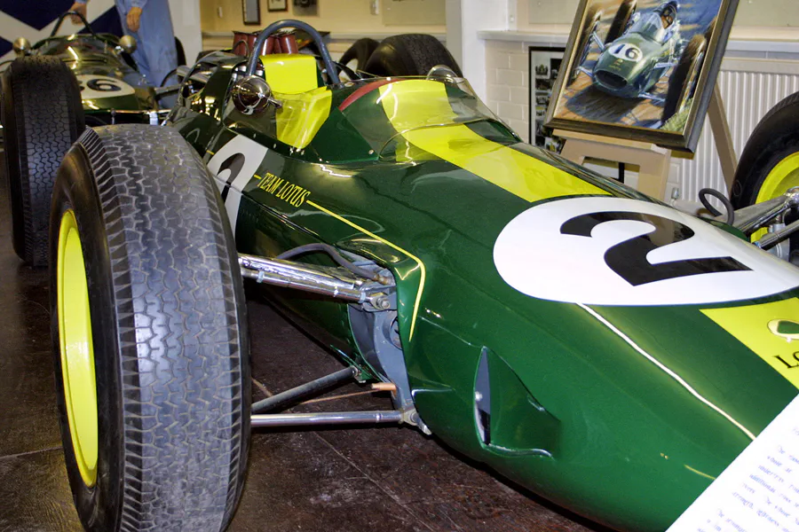 258 | 2003 | Donington | Grand Prix Collection | Lotus-Climax 25 (1962-1967) | © carsten riede fotografie