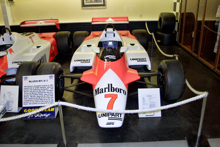 308 | 2003 | Donington | Grand Prix Collection | McLaren-Ford Cosworth MP4/1B-2 (1982) | © carsten riede fotografie