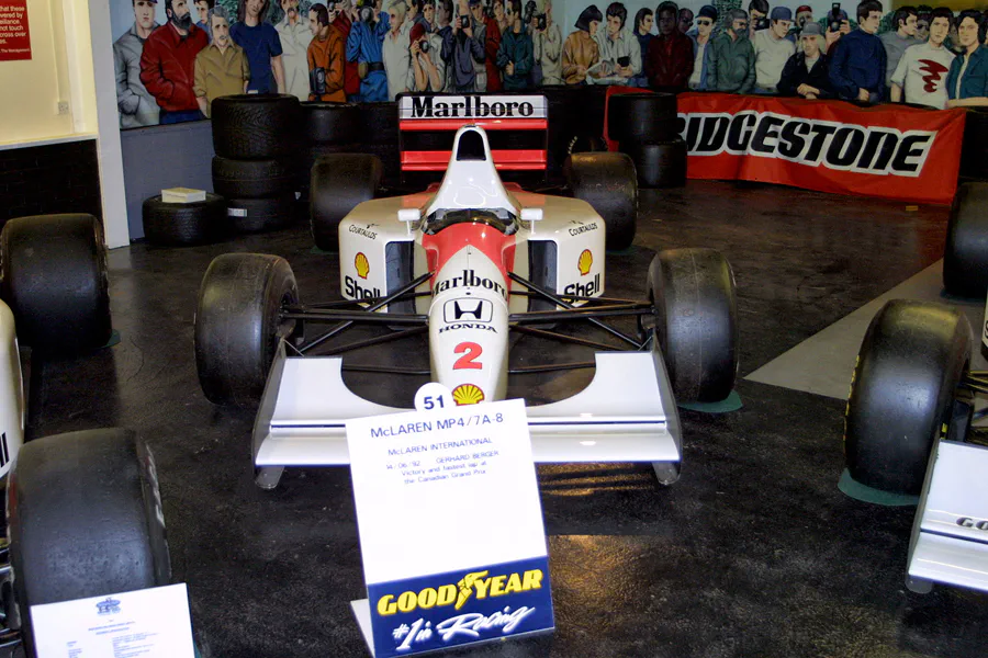 322 | 2003 | Donington | Grand Prix Collection | McLaren-Honda MP4/7-8 (1992) | © carsten riede fotografie