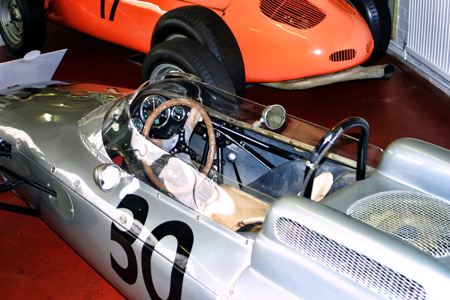 349 | 2003 | Donington | Grand Prix Collection | Porsche 804 (1962) | © carsten riede fotografie