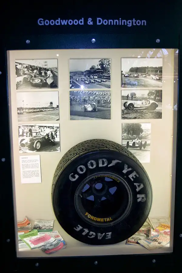 031 | 2003 | Beaulieu | The National Motor Museum | © carsten riede fotografie