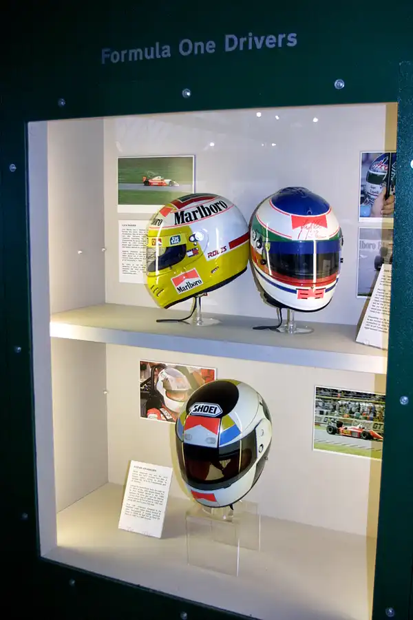 108 | 2003 | Beaulieu | The National Motor Museum | Helme Luca Badoer, Ivan Capelli, Stefan Johansson | © carsten riede fotografie