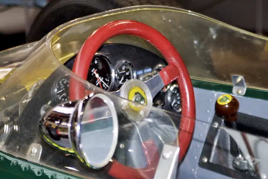 133 | 2003 | Beaulieu | The National Motor Museum | Lotus-Ford Cosworth 49-R3 (1967) | © carsten riede fotografie