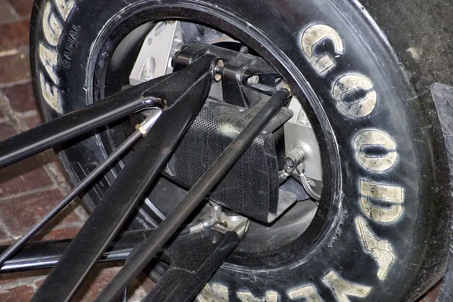 157 | 2003 | Beaulieu | The National Motor Museum | McLaren-Honda MP4/4 (1988) | © carsten riede fotografie