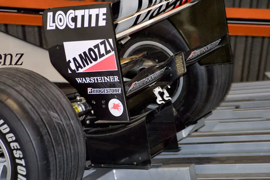 165 | 2003 | Beaulieu | The National Motor Museum | McLaren-Mercedes Benz MP4/13 (1998) | © carsten riede fotografie