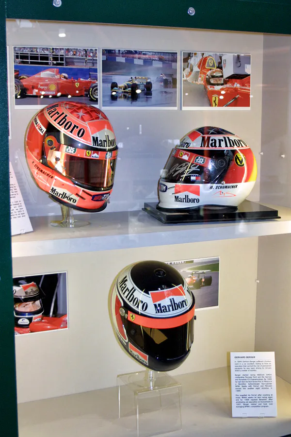 109 | 2003 | Beaulieu | The National Motor Museum | Helme Michael Schumacher, Gerhard Berger | © carsten riede fotografie
