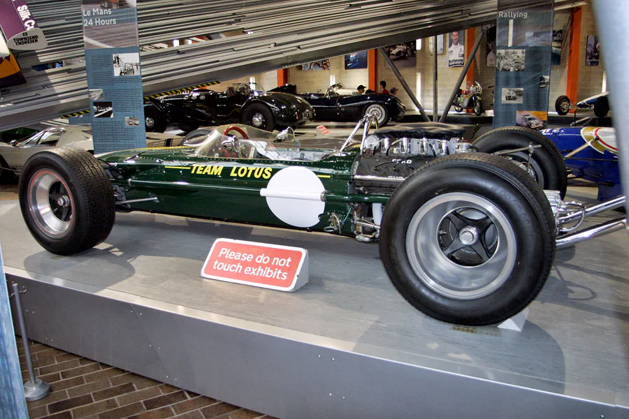 116 | 2003 | Beaulieu | The National Motor Museum | Lotus-Ford Cosworth 49-R3 (1967) | © carsten riede fotografie