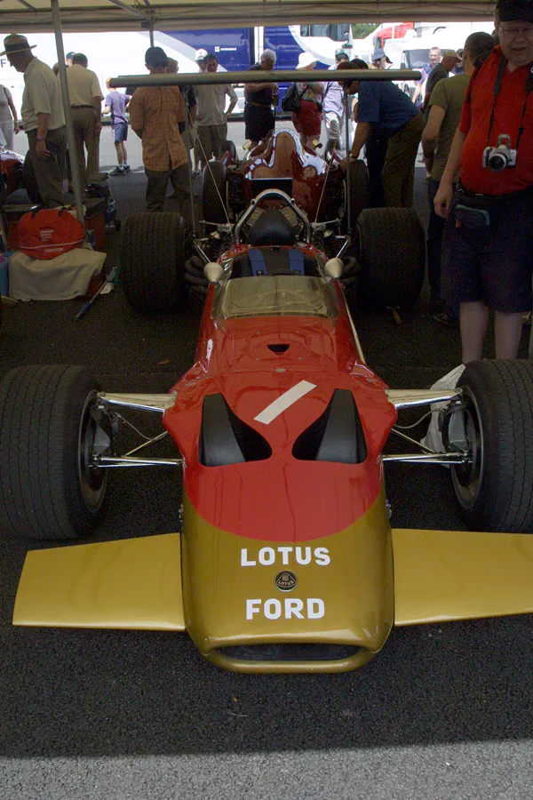 118 | 2003 | Goodwood | Festival Of Speed | Lotus-Ford Cosworth 49B (1968-1970) | © carsten riede fotografie
