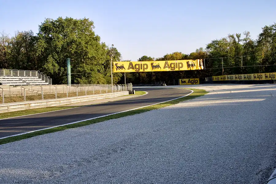 032 | 2003 | Monza | Curva Parabolica | © carsten riede fotografie