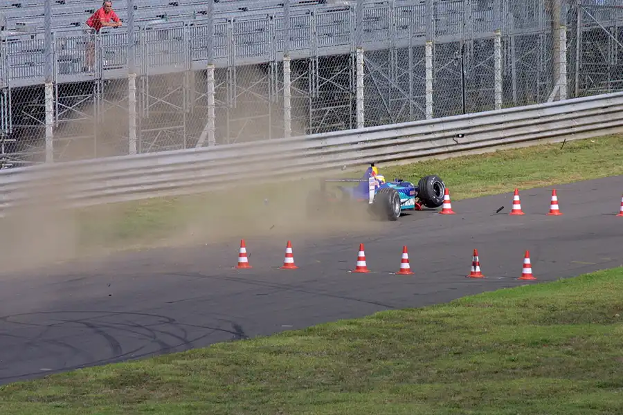 071 | 2003 | Monza | Sauber-Petronas C22 | Nick Heidfeld | © carsten riede fotografie