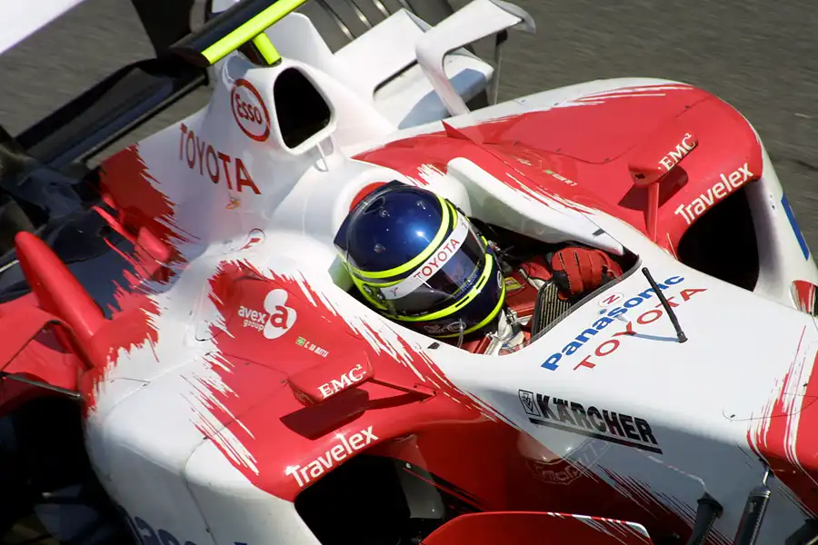 084 | 2003 | Monza | Toyota TF103 | Christiano Da Matta | © carsten riede fotografie