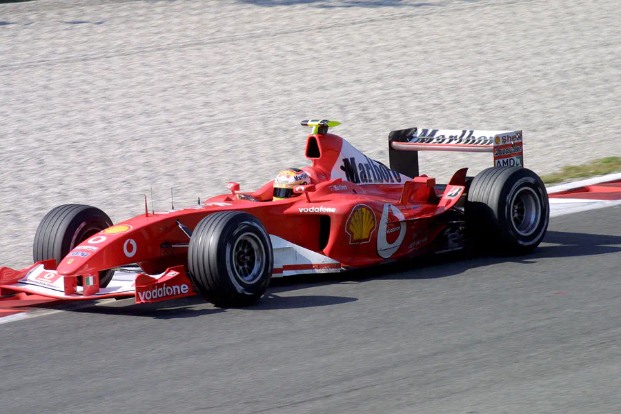 019 | 2003 | Monza | Ferrari F2003-GA | Luca Badoer | © carsten riede fotografie