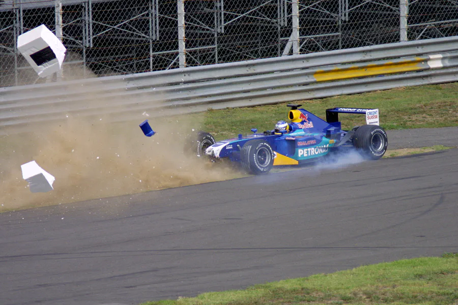 069 | 2003 | Monza | Sauber-Petronas C22 | Nick Heidfeld | © carsten riede fotografie