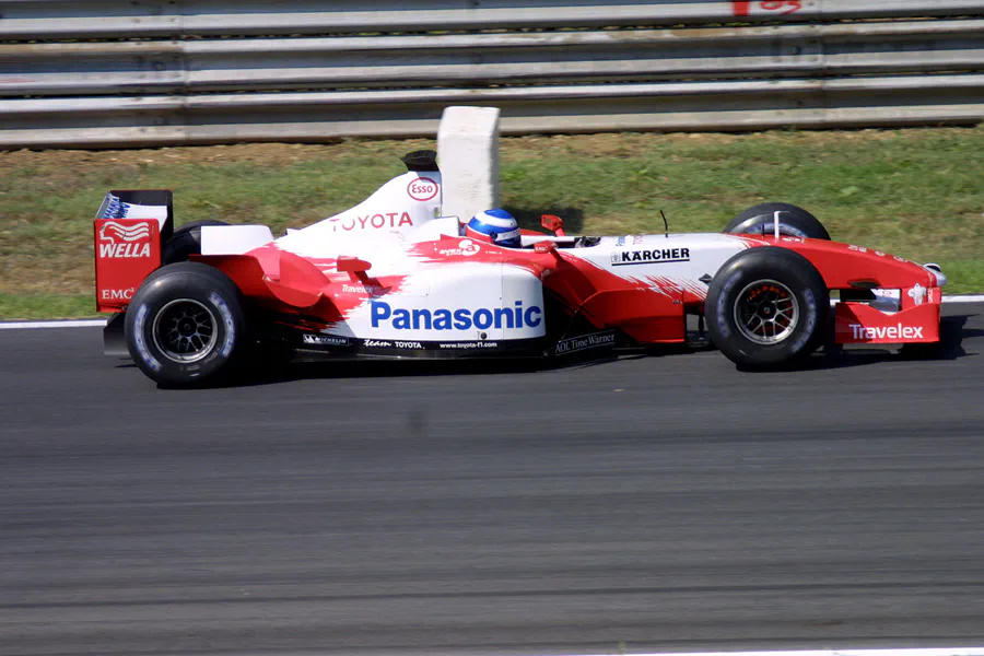 090 | 2003 | Monza | Toyota TF103 | Olivier Panis | © carsten riede fotografie