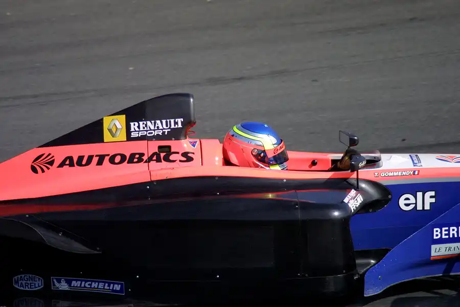 040 | 2003 | Motopark Oschersleben | Formula Renault V6 | Tristan Gommendy | © carsten riede fotografie