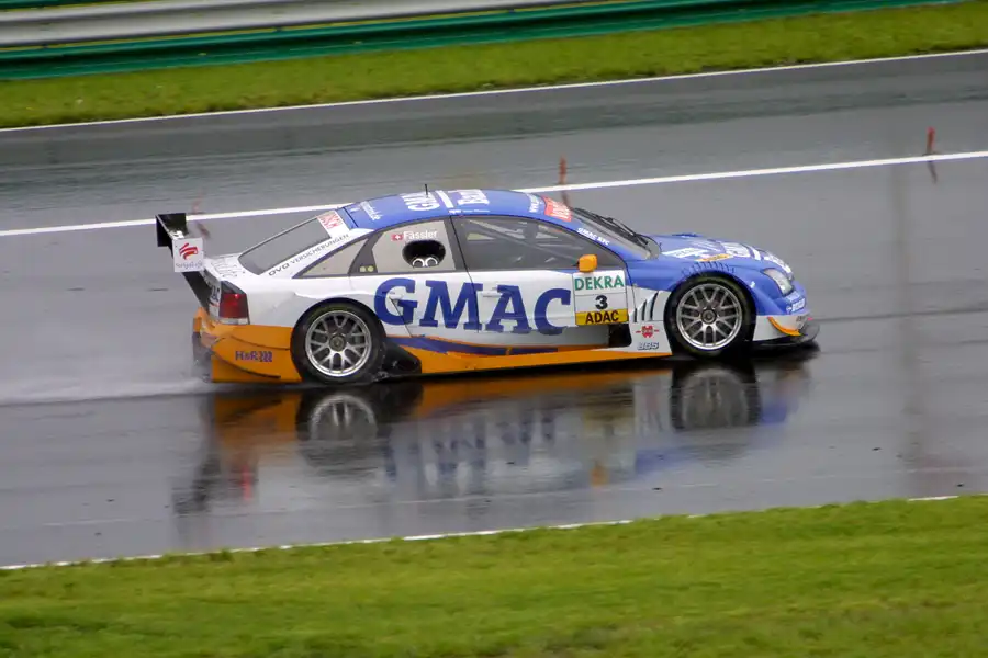 044 | 2004 | Eurospeedway | DTM | Opel Vectra GTS | Marcel Fässler | © carsten riede fotografie