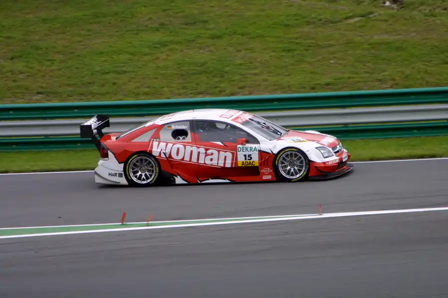 053 | 2004 | Eurospeedway | DTM | Opel Vectra GTS | Timo Scheider | © carsten riede fotografie