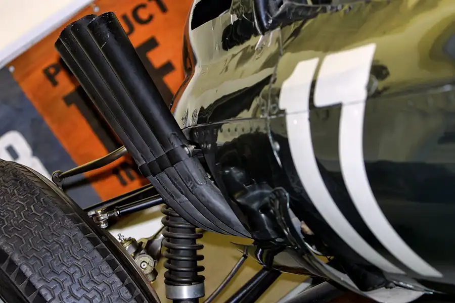 053 | 2004 | Donington | Grand Prix Collection | BRM P57 (1961-1965) | © carsten riede fotografie